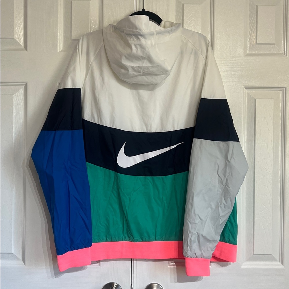 Nike Windrunner Jacket